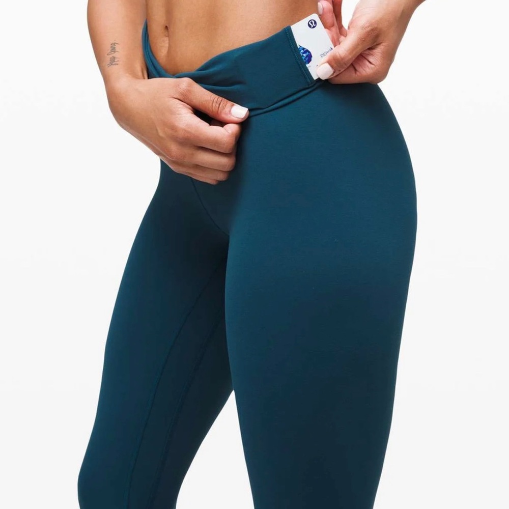 ✨SOLD✨Lululemon Night Diver Align Leggings 21” NWT